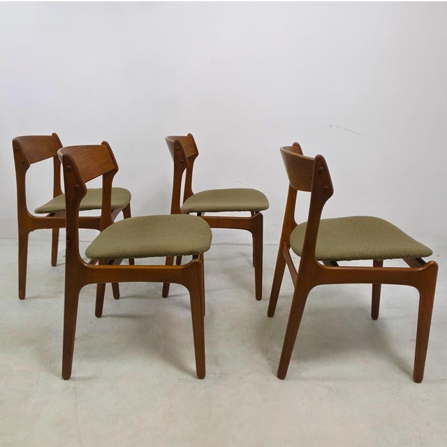 Mid-Century Modern Vintage Danish Dining Chairs by Erik Buch for Oddense Maskinsnedkeri, 1960s, Set of 4 For Sale - Image 3 of 9