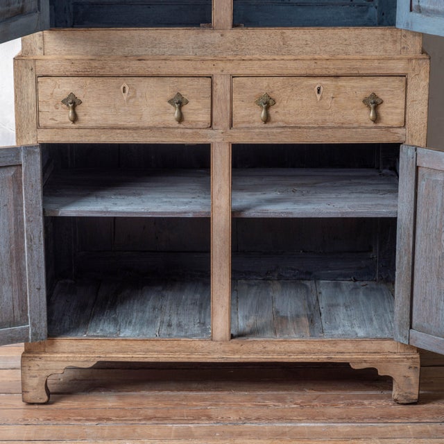 Tan Welsh Oak CWPWRDD Bara a Caws, c.1820 For Sale - Image 8 of 18