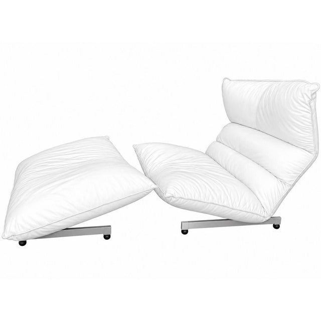 Vittorio Varo “Canestrari” Lounge Chair and Ottoman, Italy 1970’s. Original white leather in great condition. Measures...