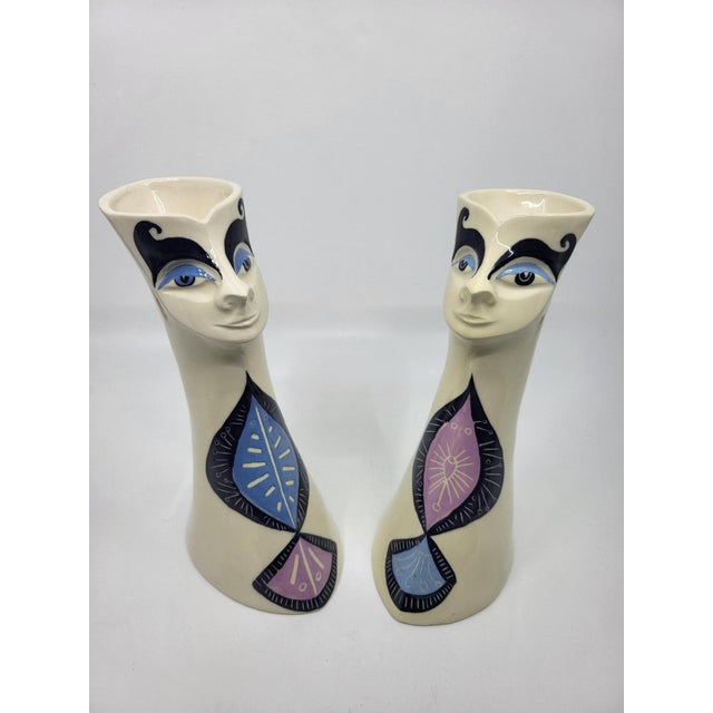 White Vintage French Anthropomorphic Vases by Gabrielle Mackiewicz, 1970, Set of 2 For Sale - Image 8 of 8