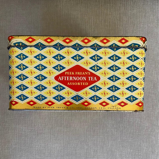 Mid-Century Modern 1950s Vintage Biscuit Tin For Sale - Image 3 of 11