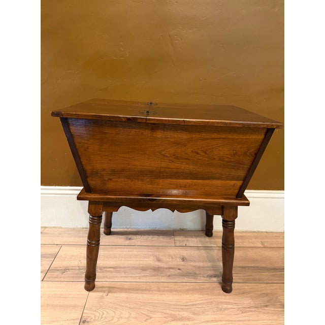 1977 Ethan Allen "Old Tavern" Solid Pine Dough Box End Table With Storage For Sale - Image 9 of 12