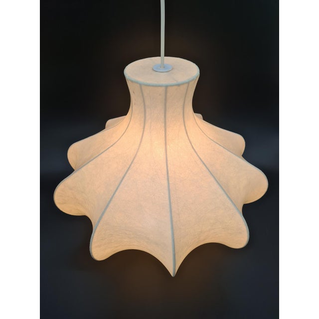 Cocoon Flower Pendant Lamp attributed to Friedel Wauer for Goldkant Leuchten, Germany, 1960s For Sale - Image 9 of 13