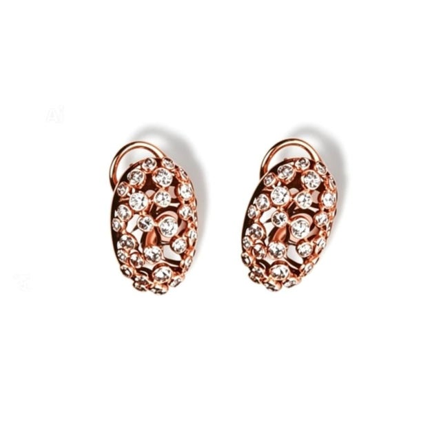 Mid 20th Century 18k Pink Rose Gold Bezel Set Diamond French Clip Earrings Estate, Pair For Sale - Image 4 of 4