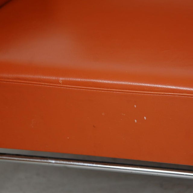 3303 Airport 3-Seater Sofa in Cognac Leather by Arne Jacobsen, 2000s For Sale - Image 11 of 18