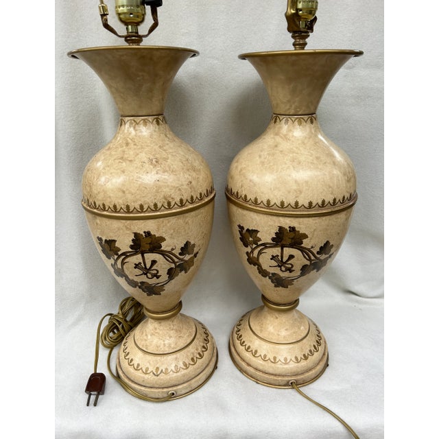 Neoclassical Vintage Italian Painted Tole Metal Urn Shaped Neoclassic Lute Horn Grape Leaves Table Lamps - a Pair For Sale - Image 3 of 10