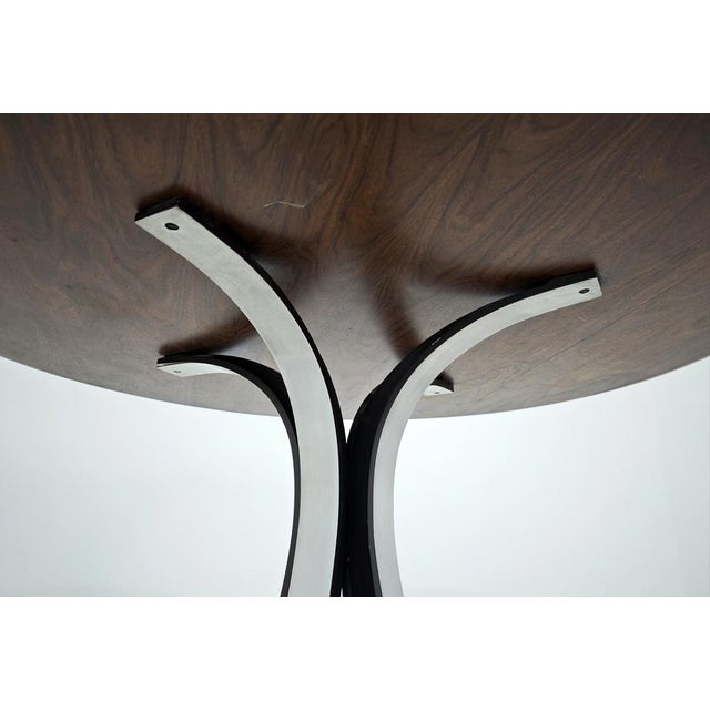 Round Model T69 Dining Table in Wood and Steel by Osvaldo Borsani and Eugenio Gerli for Tecno, 1965 For Sale - Image 12 of 15