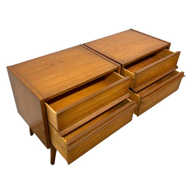Vintage Mid-Century Modern Two-Drawer Nightstands - Matching Pair With Dovetailed Drawers, A Pair For Sale In Seattle - Image 6 of 10