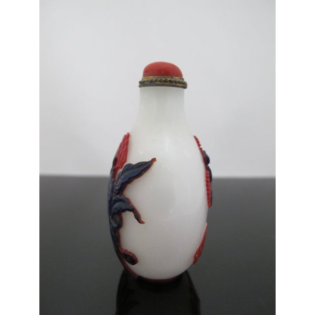 Chinese Ruyi Crab Lotus Carved Overlay Red & Blue Peking Glass Snuff Bottle For Sale - Image 4 of 11