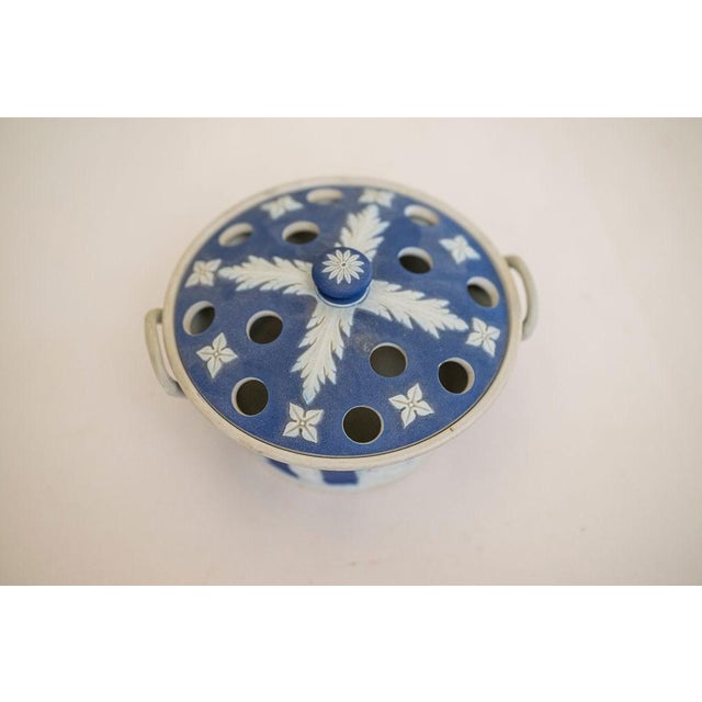 Antique Early 20th Century Wedgwood Dark Blue Jasperware Violet Pot, Potpourri Incense Burner For Sale - Image 14 of 18