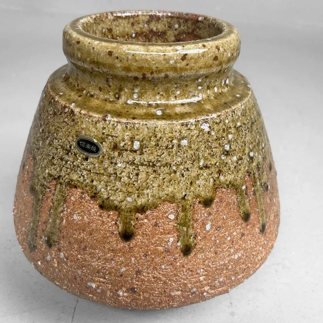 Shigaraki Ikebana Vase, 1970s For Sale - Image 13 of 13