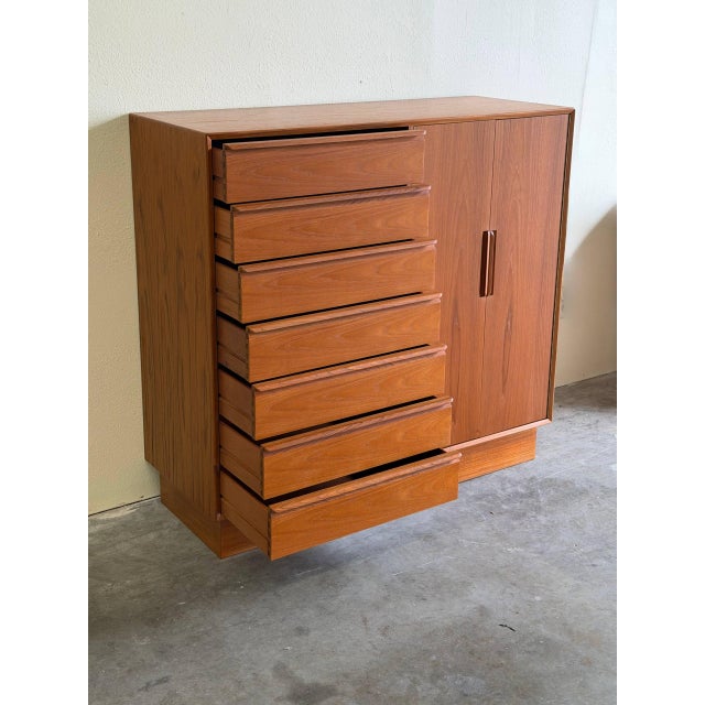 Scandinavian Teak Highboy - Mid-Century Modern Gentleman’s Chest by Westnofa, Norway, 1960s For Sale - Image 11 of 12