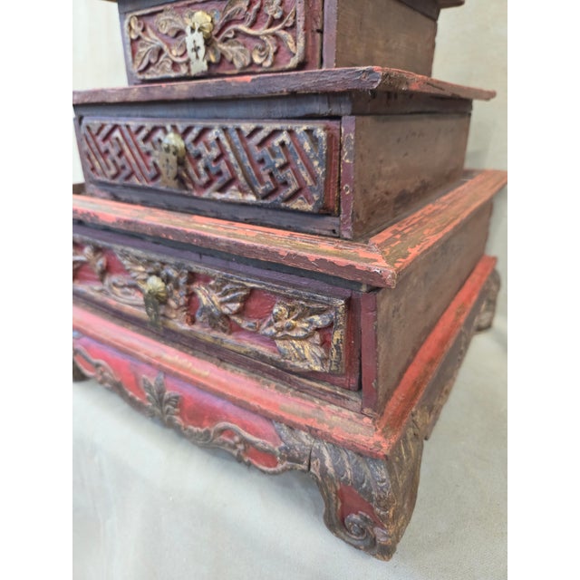 Red Vintage Sumatra, Indonesia Lacquer Pyramid Shaped Jewelry Box With Five Drawers For Sale - Image 8 of 13