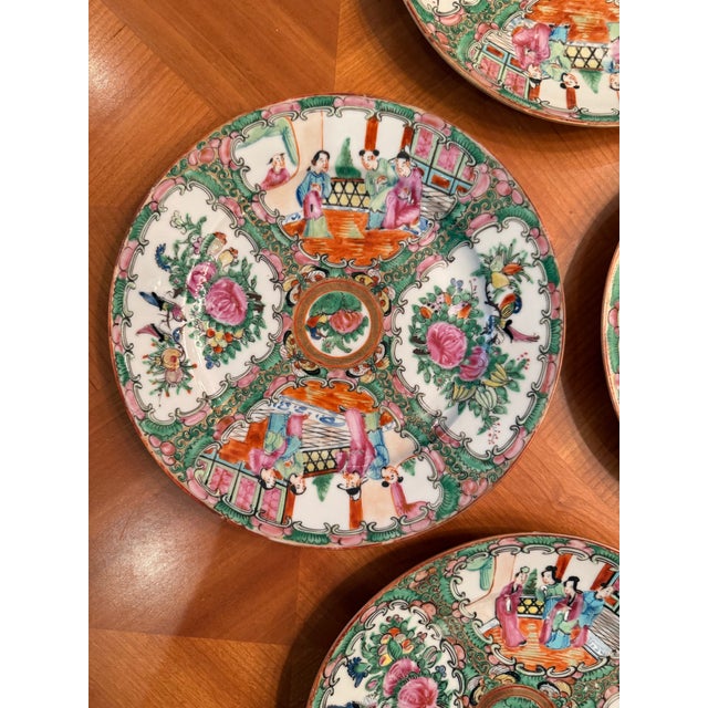 Vintage Set of 7 Famille Rose Plates For Sale - Image 9 of 11