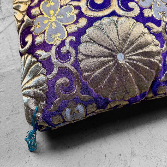 Japanese Ceremonial Haishiki Floor Cushion, 1980s For Sale - Image 6 of 10