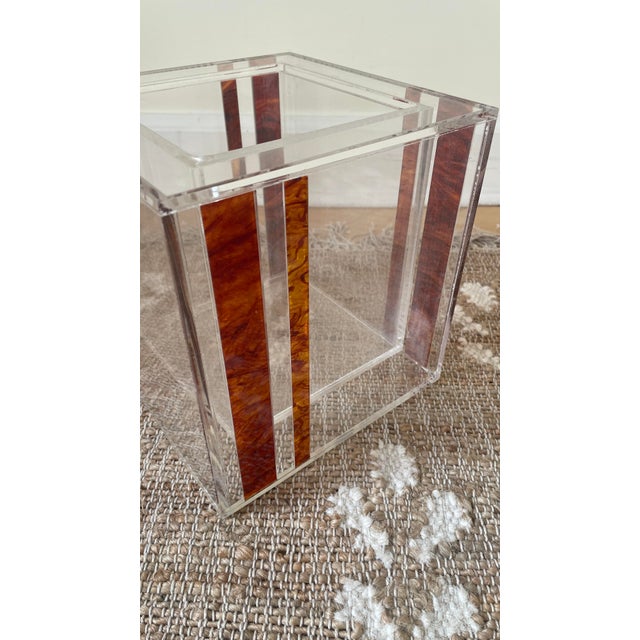 Mid Century Modern Clear & Amber Lucite Cube Ice Bucket Barware For Sale - Image 9 of 12