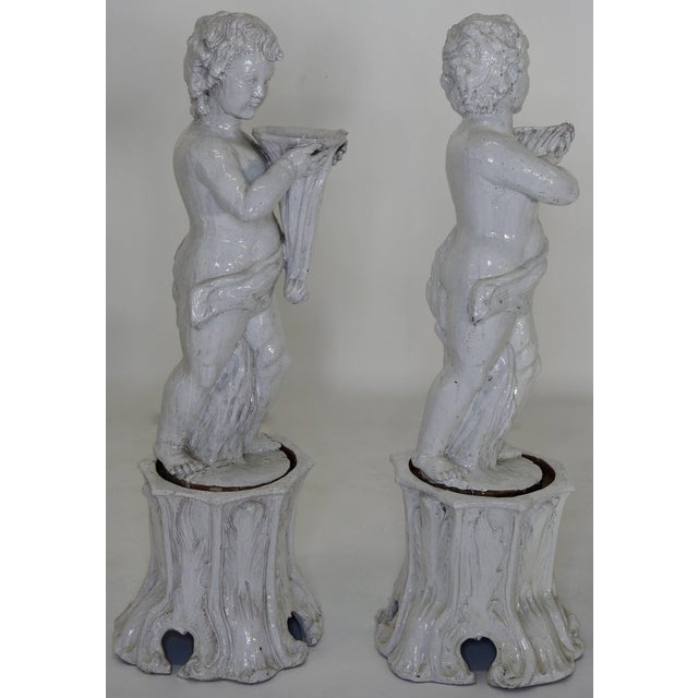 Pair of 19th Century Italian Glazed Terracotta Cherubs on Tree Trunk Pedestals For Sale - Image 4 of 9