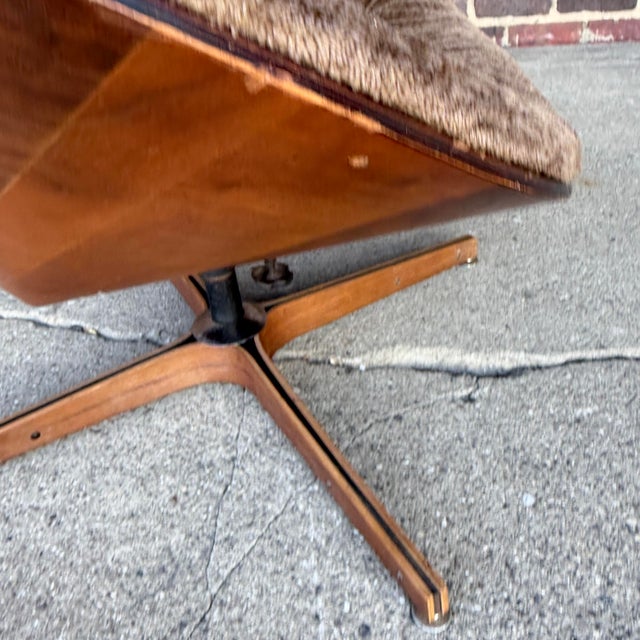 Wood Large George Mulhauser Plycraft Mid-Century Modern Walnut "Cone" Swivel Lounge Chair For Sale - Image 7 of 12