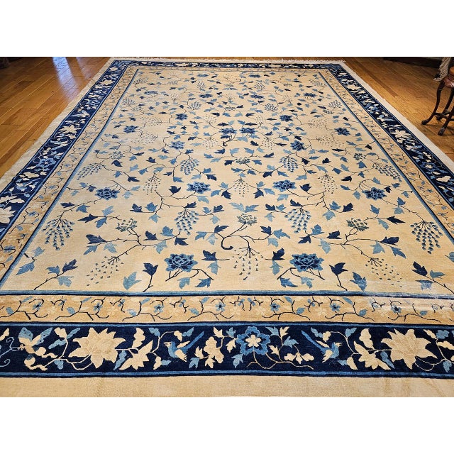 19th Century Oversized Chinese Peking Rug in All-Over Leaf & Vine Pattern For Sale - Image 9 of 18