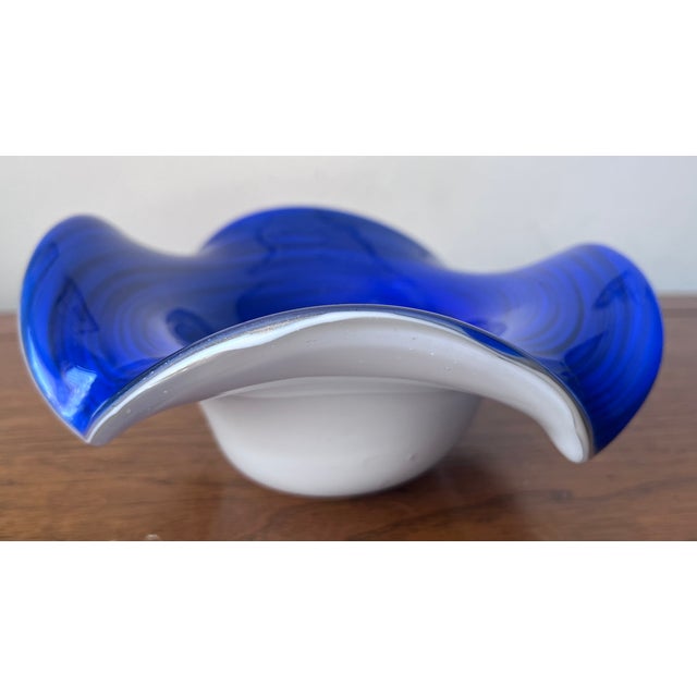Mid-Century Italy Murano Hand-Blown Cased Glass Bowl For Sale In New York - Image 6 of 6