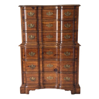 1970s Drexel Heritage American Tour Serpentine-Front Six-Drawer Highboy Chest For Sale