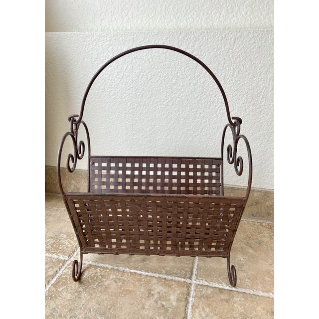 Late 20th-Century French Market-Inspired Banded Lattice Iron Media Stand For Sale - Image 12 of 12