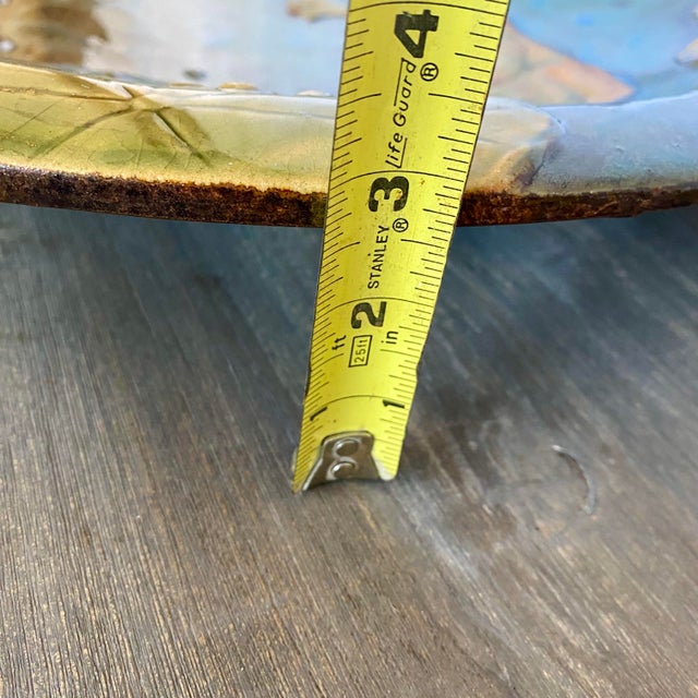 Global Views Glazed Earthenware Frog and Lily Pad Decorative Plate For Sale - Image 9 of 10