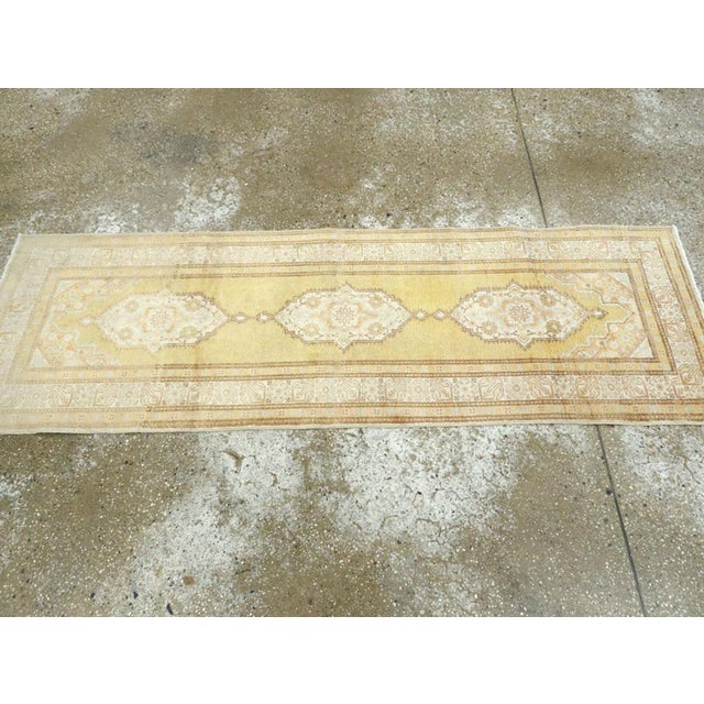 Galerie Shabab Collection Mid-20th Century Turkish Sivas Runner For Sale - Image 4 of 6