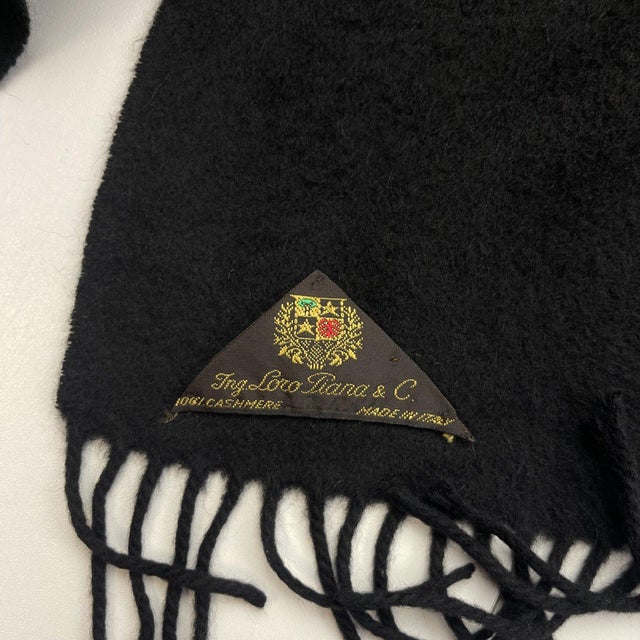 Textile Ing. Loro Piana Black Solid 100% Cashmere Scarf For Sale - Image 7 of 8