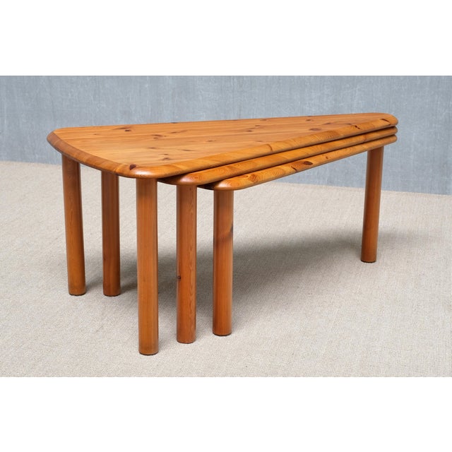 1960s Swedish Modern Modular Fan-Shaped Coffee Table in Pine Wood, 1960s For Sale - Image 5 of 14