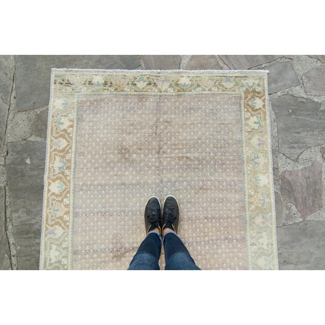 1950s Neutral Wool Pile Hand-Knotted Rug - 4’7” X 7’4” For Sale - Image 4 of 11