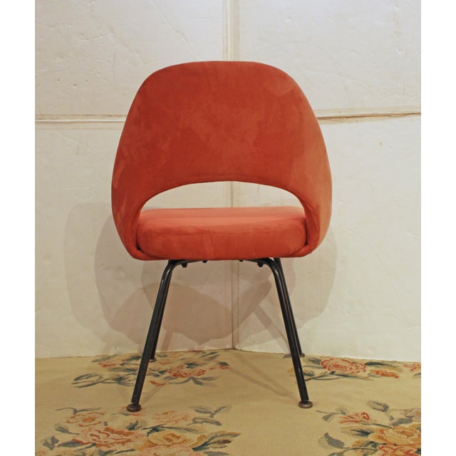 Knoll Circa 1960 Set of Six Eero Saarinen Executive Side Chairs For Sale - Image 4 of 6