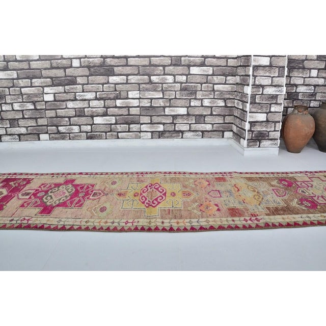 1950s Vintage Anatolian Wool Runner, Hand-Woven Kilim With Rich Magenta and Traditional Tribal Motifs For Sale - Image 5 of 10