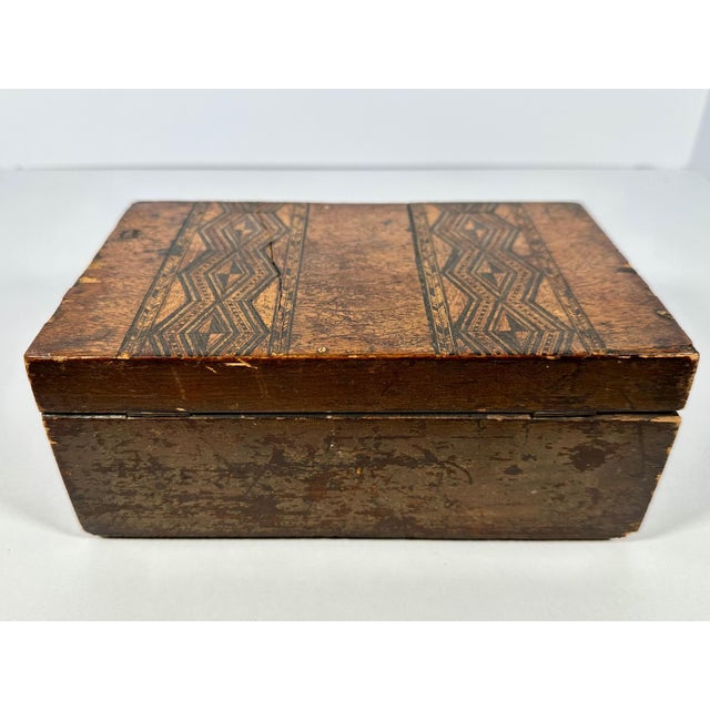 19th Century Antique Tunbridge Marquetry Inlaid Trinket Box For Sale - Image 5 of 10