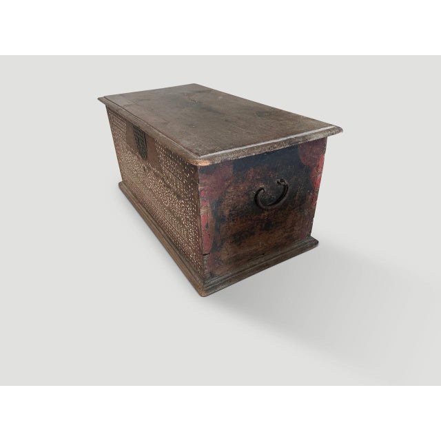 1950s 1950s Storing Chest For Sale - Image 5 of 6