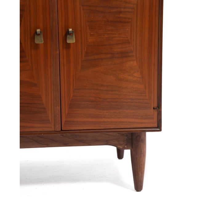 Ramseur Furniture Mid Century Walnut Brass Diamond Front Cabinet Credenza Unmarked For Sale - Image 9 of 14