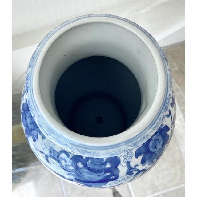 Late 20th-Century Contemporary Blue White Chinoiserie Earthenware Vase For Sale - Image 9 of 13