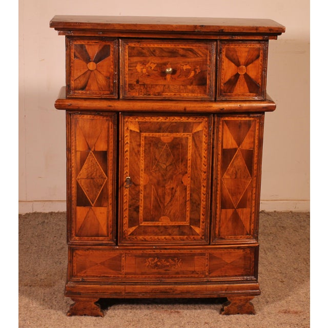 16th Century Renaissance Italian Oratory in Blond Walnut with Inlays For Sale - Image 15 of 15