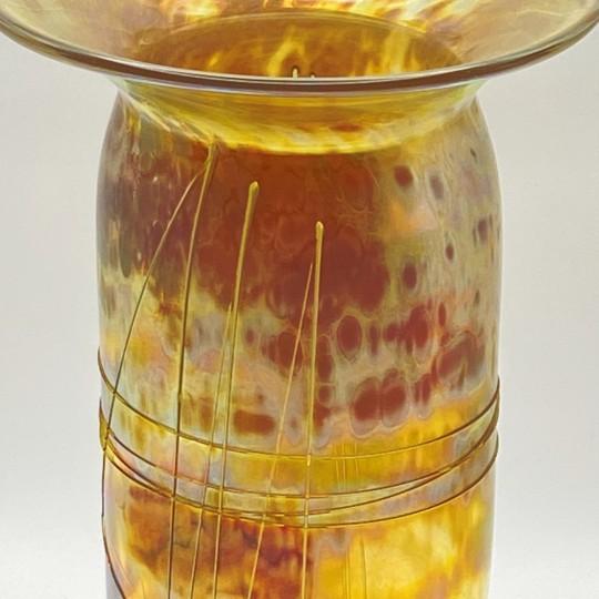 Roger Roland Golden Iridescent Signed Art Glass Vase (Hand Blown, 8.75-inch, Vintage) For Sale - Image 9 of 17
