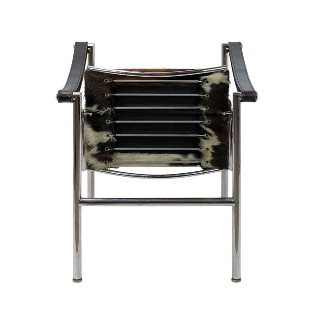 Mid-Century Modern Vintage LC1 Chair by Le Corbusier for Cassina For Sale - Image 3 of 9
