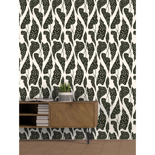 Non-woven fiber-based material with a smooth satin finish. We use the latest digital technology providing the highest...