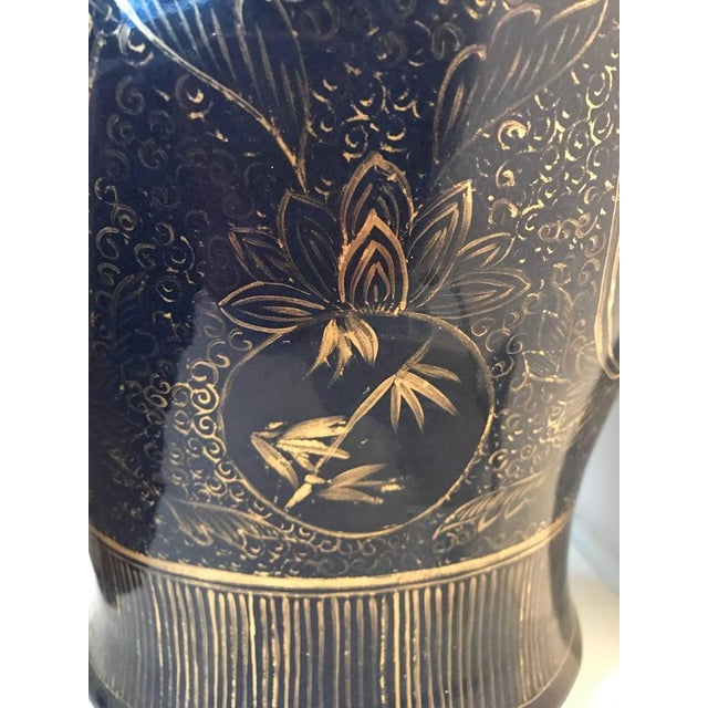 Chinese Powder-Blue Gilt-Decorated Jars, 18th Century, Set of 2 For Sale - Image 10 of 14