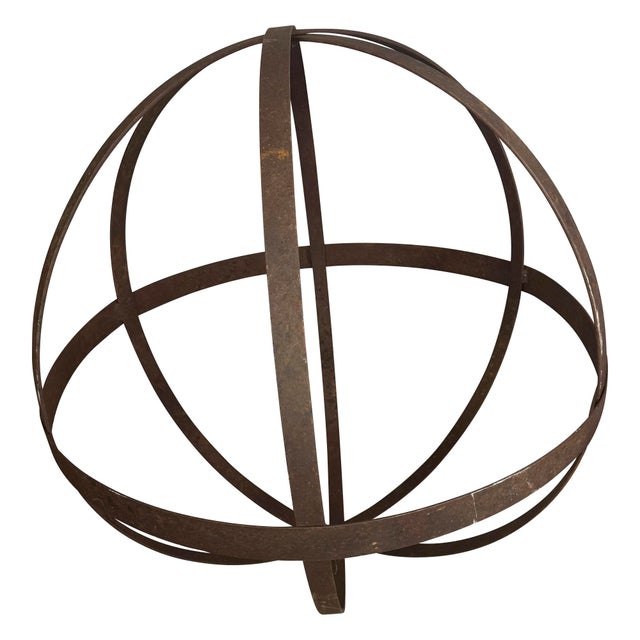 Set of Three Cast Iron Garden Spheres, Sculptural Design, 1960 For Sale - Image 10 of 10