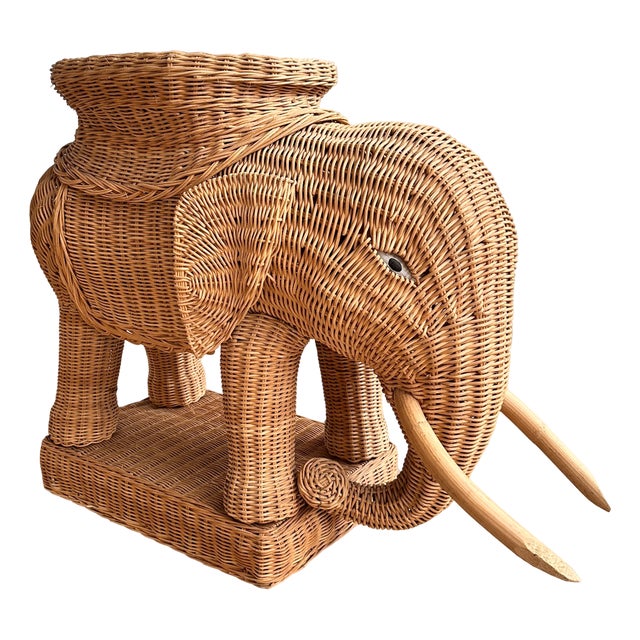 Vintage Wicker & Rattan Elephant Pedestal in the style of Vivai Del Sud, 1960s For Sale