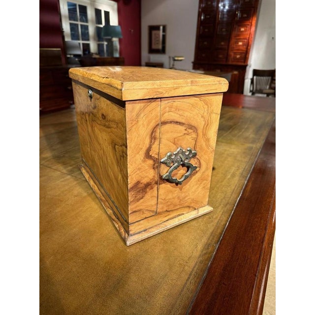 Vintage Olive Writing Box For Sale - Image 13 of 14