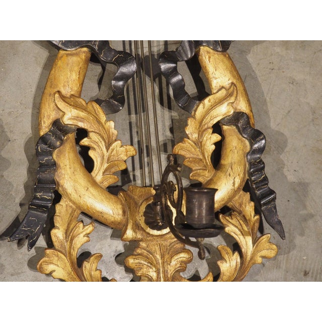Pair of Italian Giltwood and Ebonized Louis XVI Style Lyre Form Sconces, 1950s For Sale - Image 4 of 18