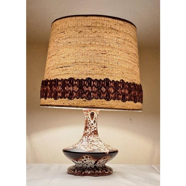 1970s German Beige-Brown Ceramic Table Lamp with Fabric Shade, 1970s For Sale - Image 5 of 9