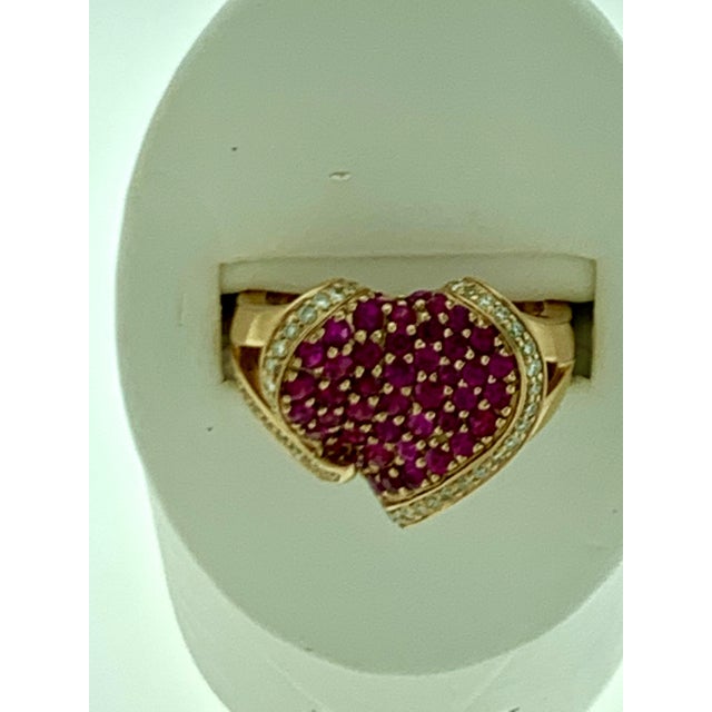 Red 2 Carat Ruby and 0.75 Carat Diamond 18 Karat Rose Gold Heart Shape Ring For Sale - Image 8 of 8