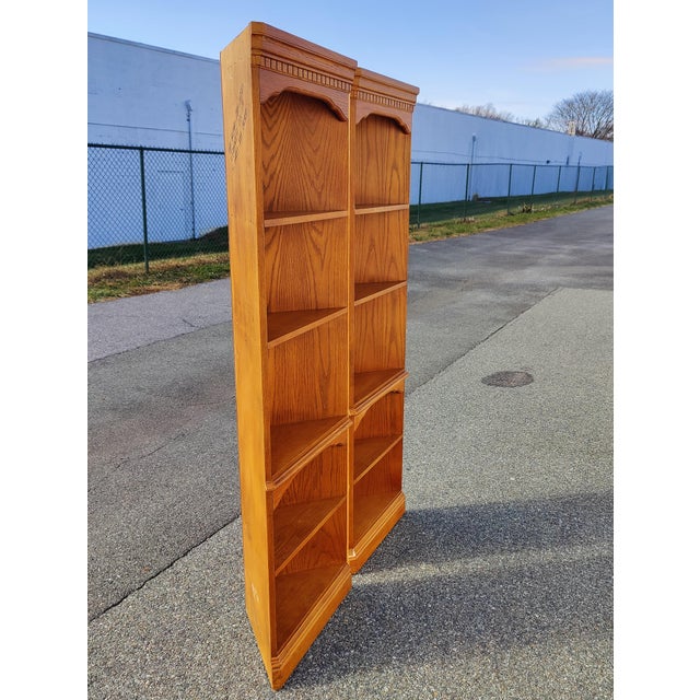 Vintage Pair of Traditional Style Solid Oak Corner Shelving Units / Etageres For Sale In Washington DC - Image 6 of 9