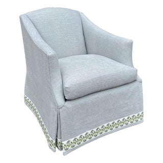 Lee Industries Performance Traditional Swivel Chair For Sale